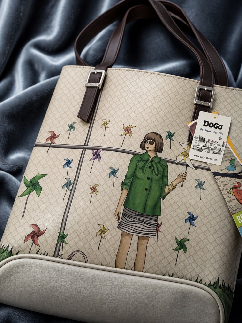 DOGO Beige Tote Bag with Green Accent Illustration